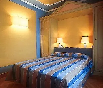 Hotel Grand Nizza Et Suisse 4*